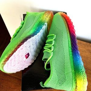 🔥🔥50% Woman’s Green Neon Training Sneakers-by WANTED